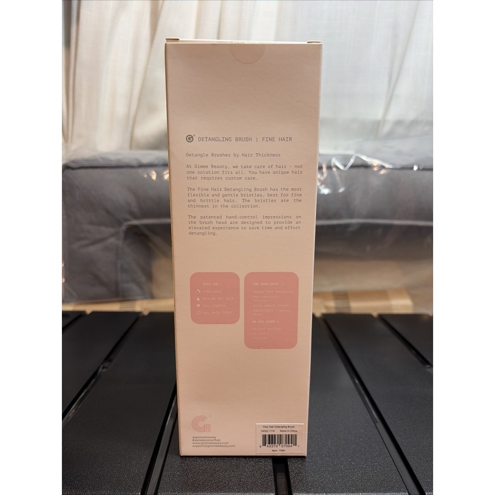 Gimme Beauty Fine Hair Detangling Hair Brush- (BRAND NEW IN BOX) - Picture 3 of 5